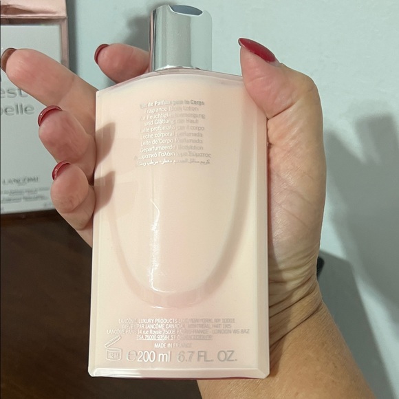 Large Lancôme La Vie Est Belle Perfumed Body Lotion - Picture 11 of 14